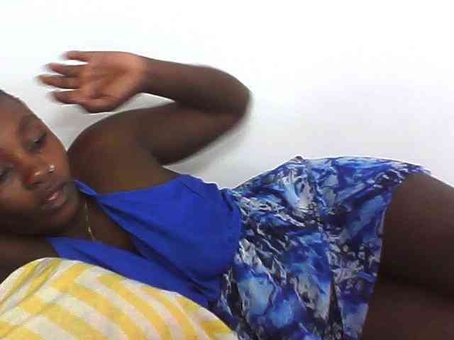Sexydolly3 webcam