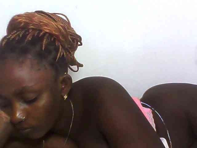 Sexydolly3 webcam