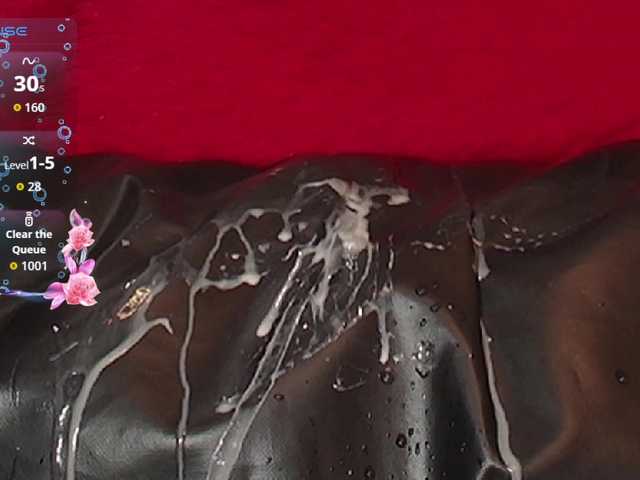 queensquirtluna's BongaCams show and profile