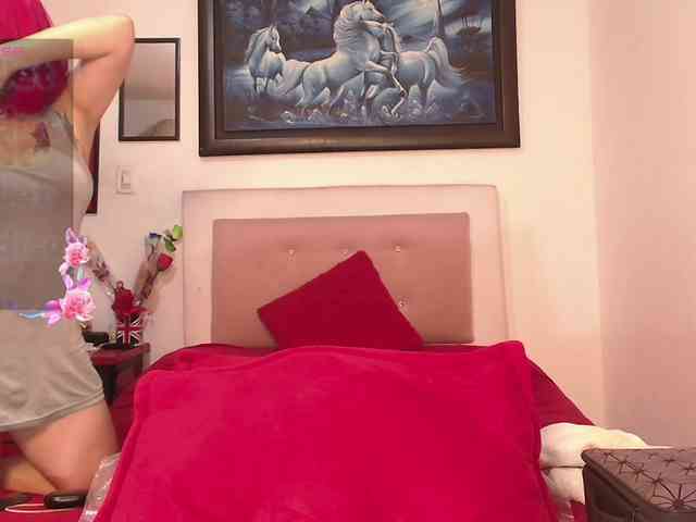 queensquirtluna webcam