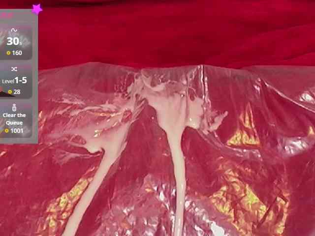 queensquirtluna webcam