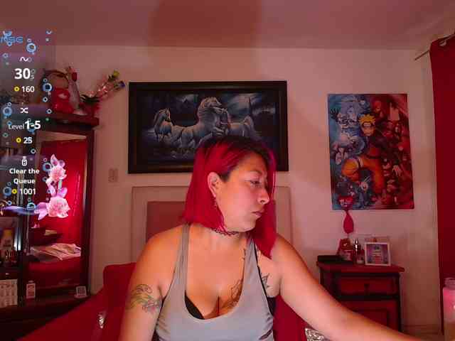 queensquirtluna webcam