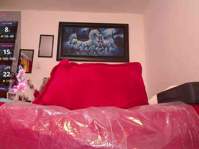 queensquirtluna webcam