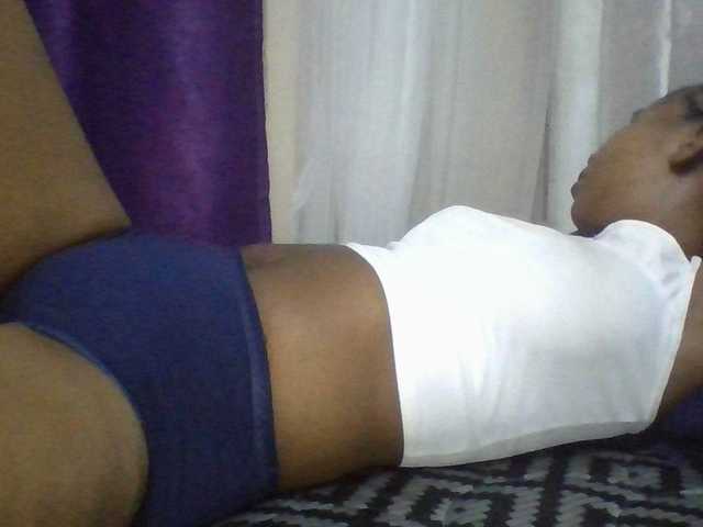 hotdreamteen's BongaCams show and profile