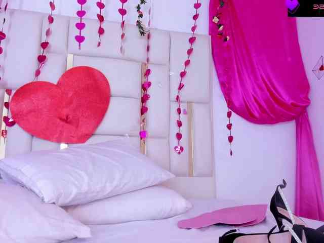 -Mathius- Live Webcam on BongaCams