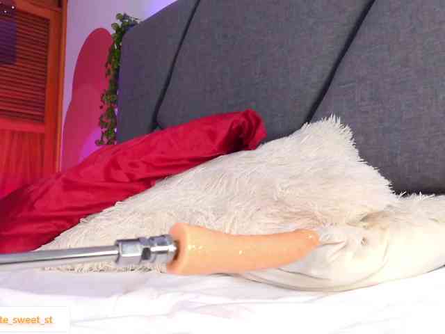Nicolettesweet1 webcam