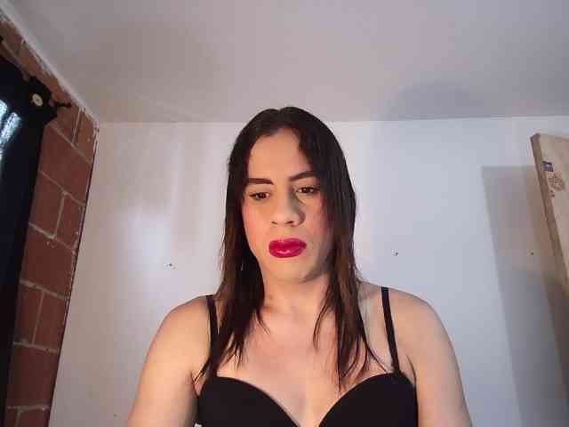 Camila-Grant Live Webcam on BongaCams