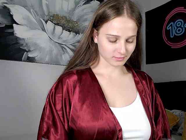 Caraline webcam