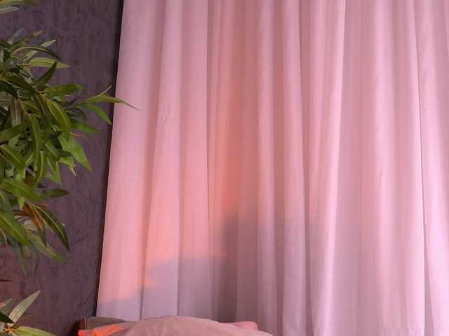 AnaisLeblanc's BongaCams show and profile