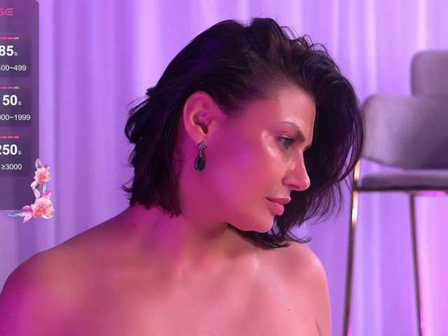 AnaisLeblanc's BongaCams show and profile