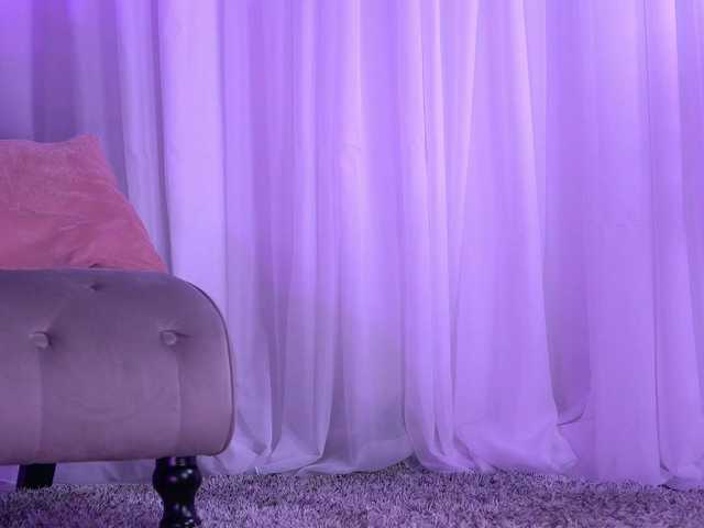 AnaisLeblanc's BongaCams show and profile