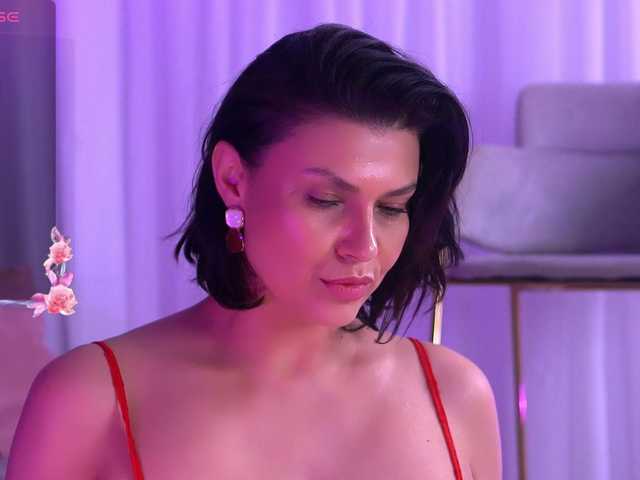 AnaisLeblanc's BongaCams show and profile