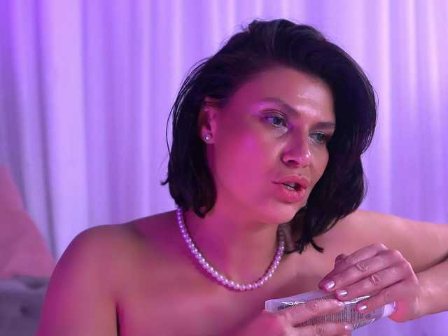 AnaisLeblanc's BongaCams profile