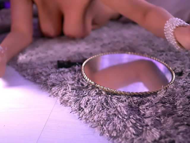 AnaisLeblanc's BongaCams show and profile