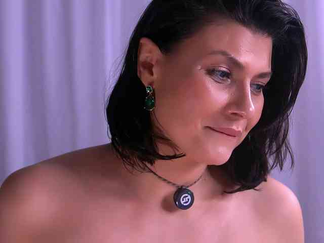 AnaisLeblanc Live Webcam on BongaCams