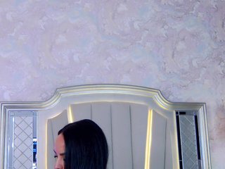 Issadorra Porn Show