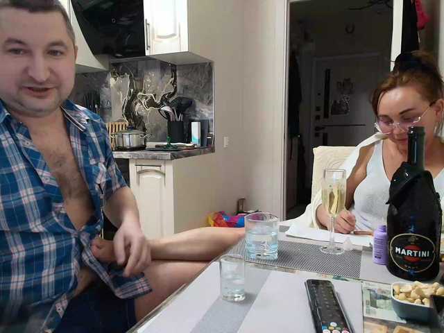 RigliBiz — Hello everyone. Everyone can write. Sex in private, if you throw it, keep in mind! (I'm the one starting it)