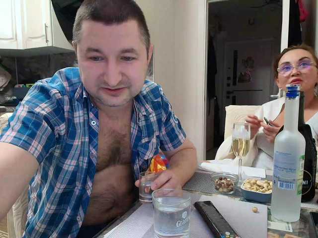 RigliBiz's BongaCams show and profile