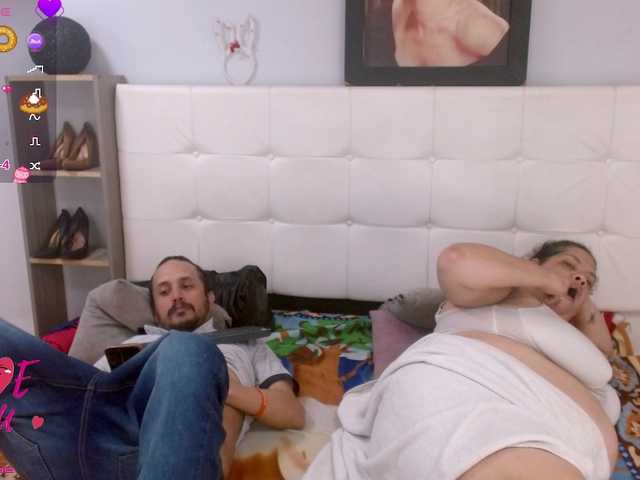 CandyandJhon webcam