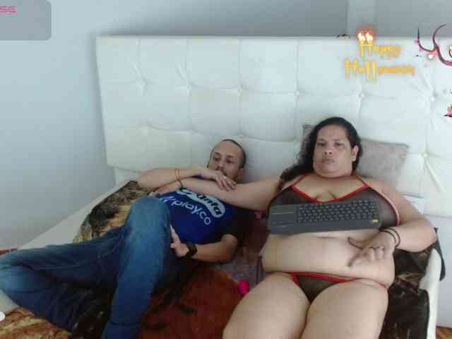 CandyandJhon webcam