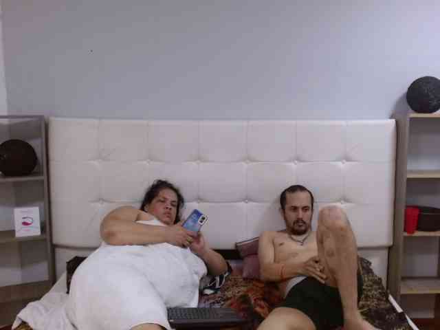 CandyandJhon webcam