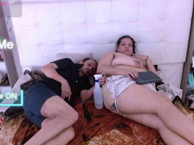 CandyandJhon Live Webcam on {site_name}