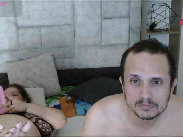 CandyandJhon webcam