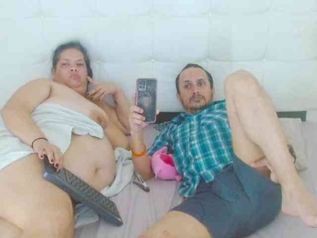 CandyandJhon webcam
