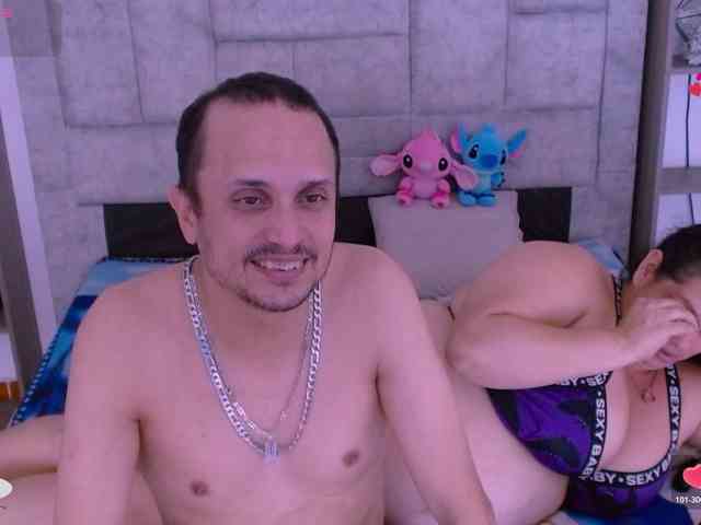 CandyandJhon webcam