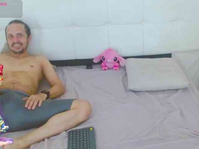 CandyandJhon webcam