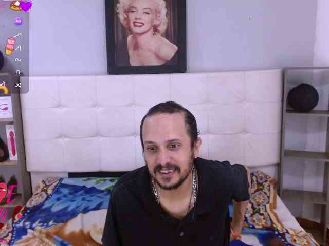 CandyandJhon webcam