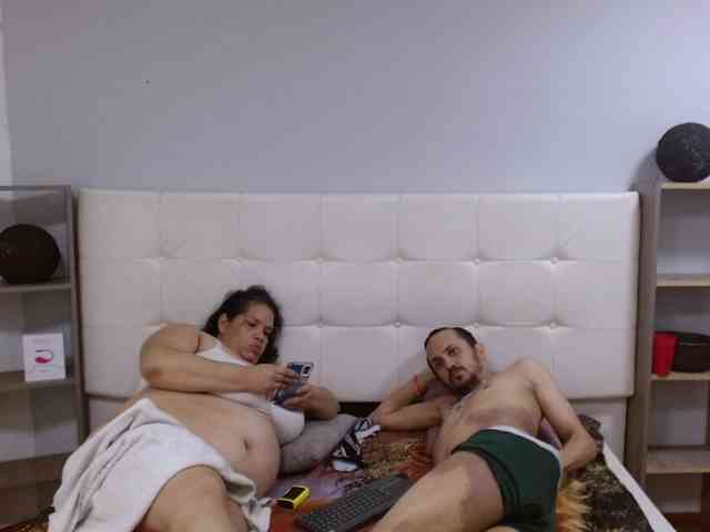 CandyandJhon webcam