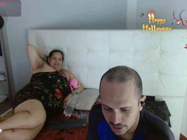 CandyandJhon webcam