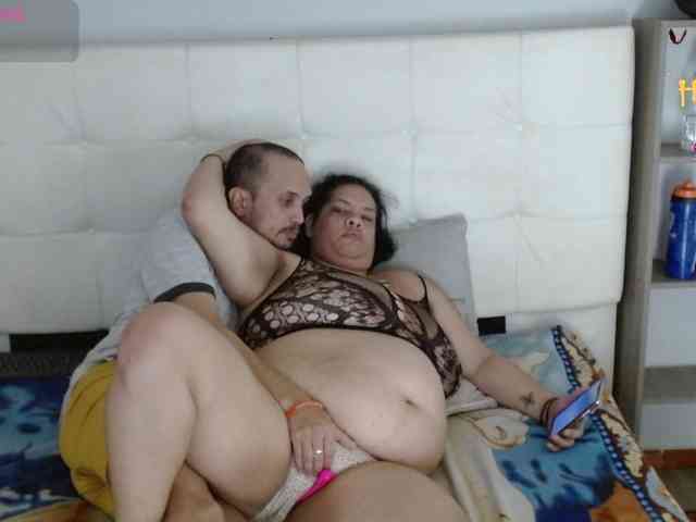 CandyandJhon webcam