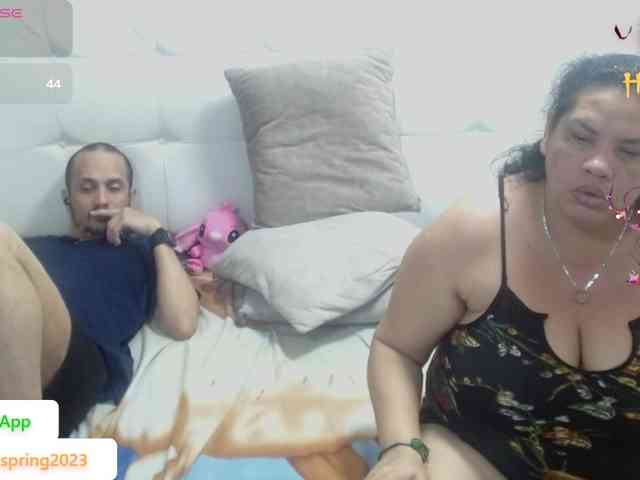 CandyandJhon webcam