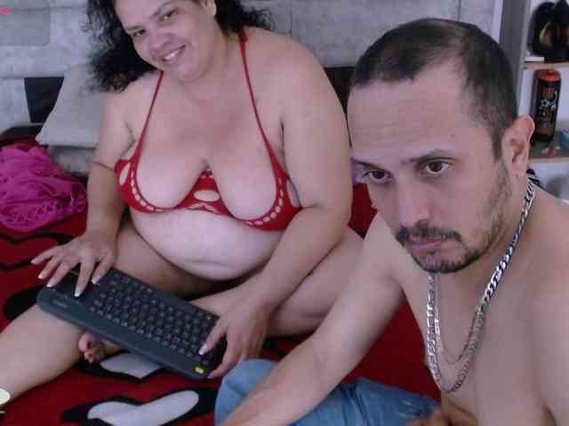 CandyandJhon webcam