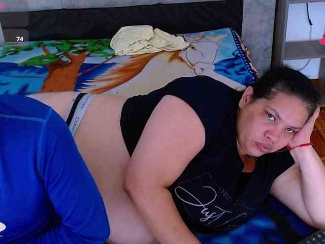 CandyandJhon Live Webcam on BongaCams