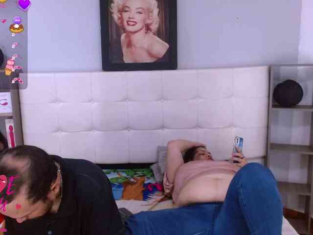 CandyandJhon webcam