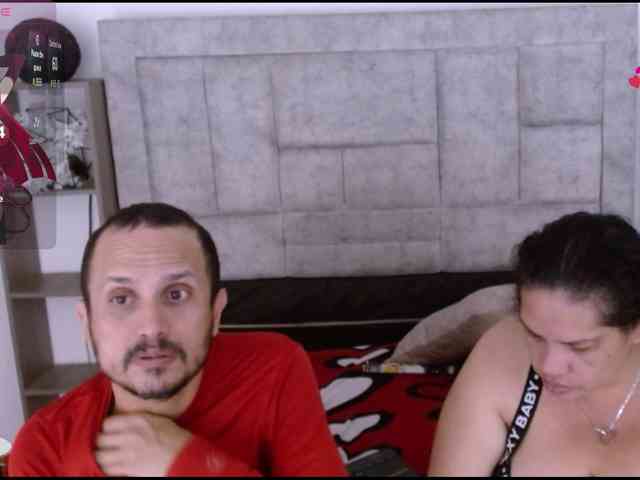 CandyandJhon webcam