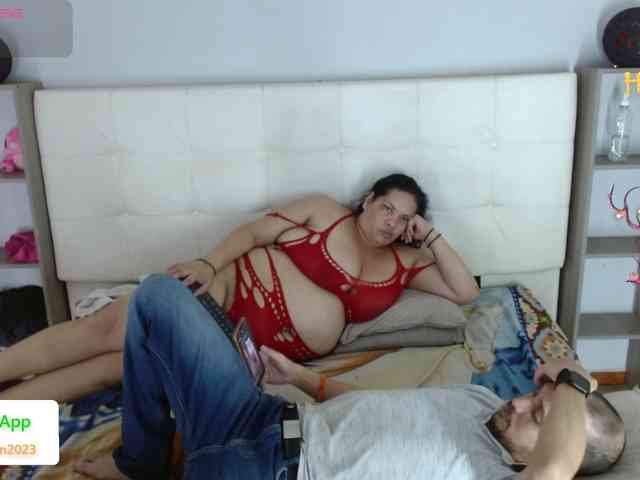 CandyandJhon webcam