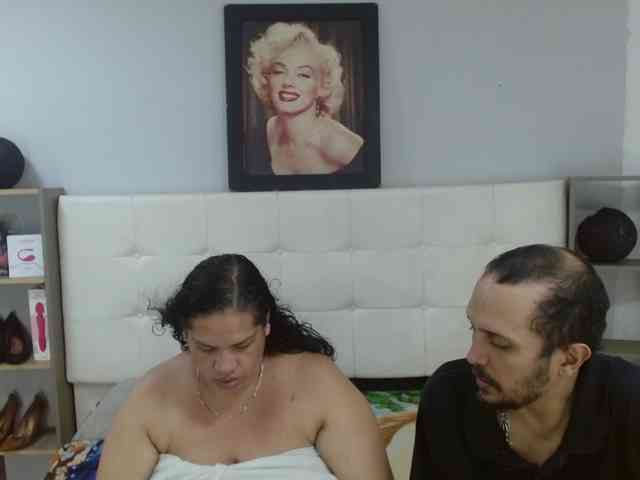 CandyandJhon webcam