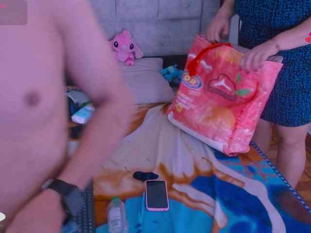 CandyandJhon Live Webcam on BongaCams