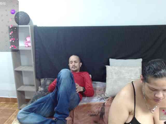 CandyandJhon webcam