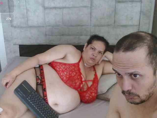 CandyandJhon webcam