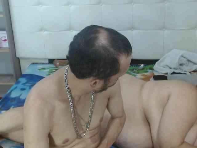 CandyandJhon webcam