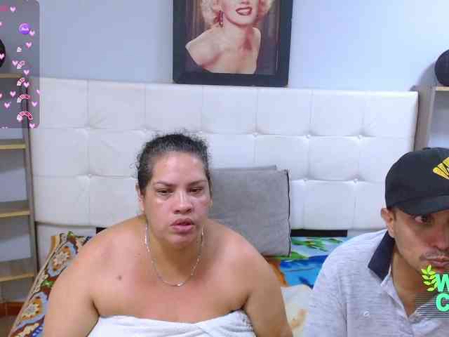 CandyandJhon webcam