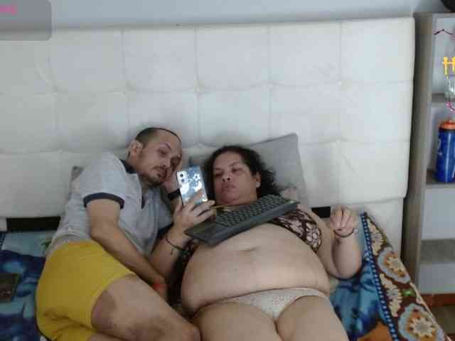 CandyandJhon webcam