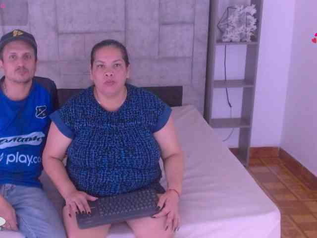 CandyandJhon Live Webcam on BongaCams
