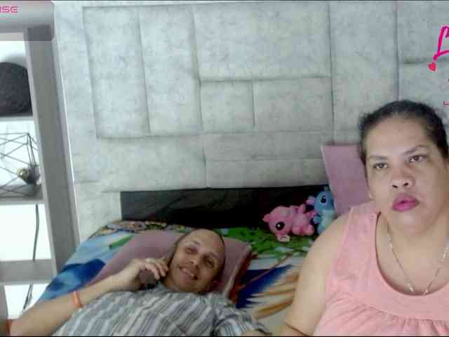 CandyandJhon webcam
