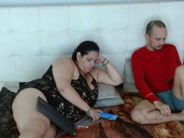 CandyandJhon webcam